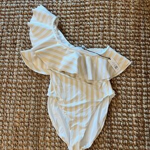 We Wore What Swim Women’s Stella Striped One-Shoulder Swimsuit NWT SZ Medium